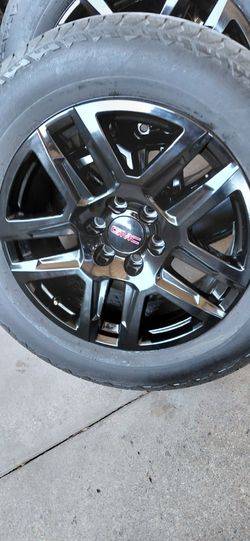 20s TRAIL BOSS RIMS TIRES CHEVY GMC