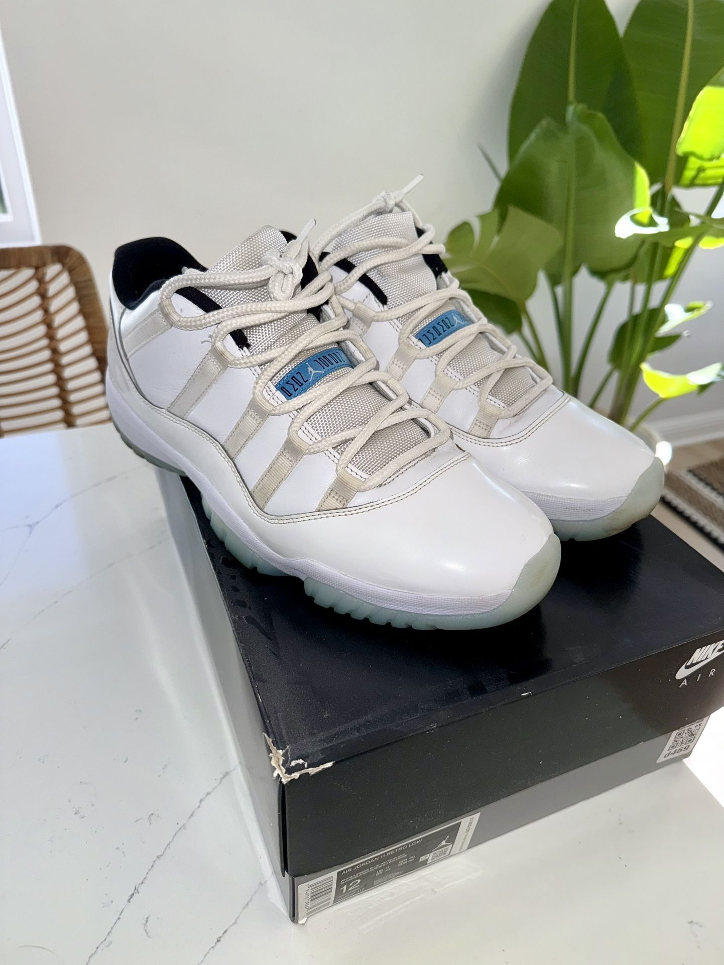 Jordan Legend Blue 11 Lows