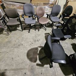 Office Chairs 