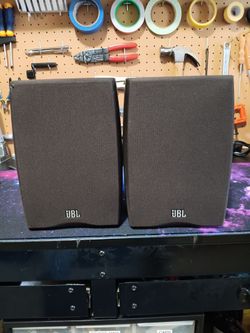 4 JBL Speakers