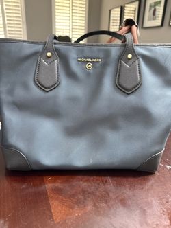 Brand Name Michael Kors Purse!