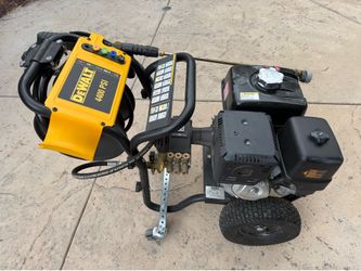 Dewalt Pressure Washer 4400 PSI