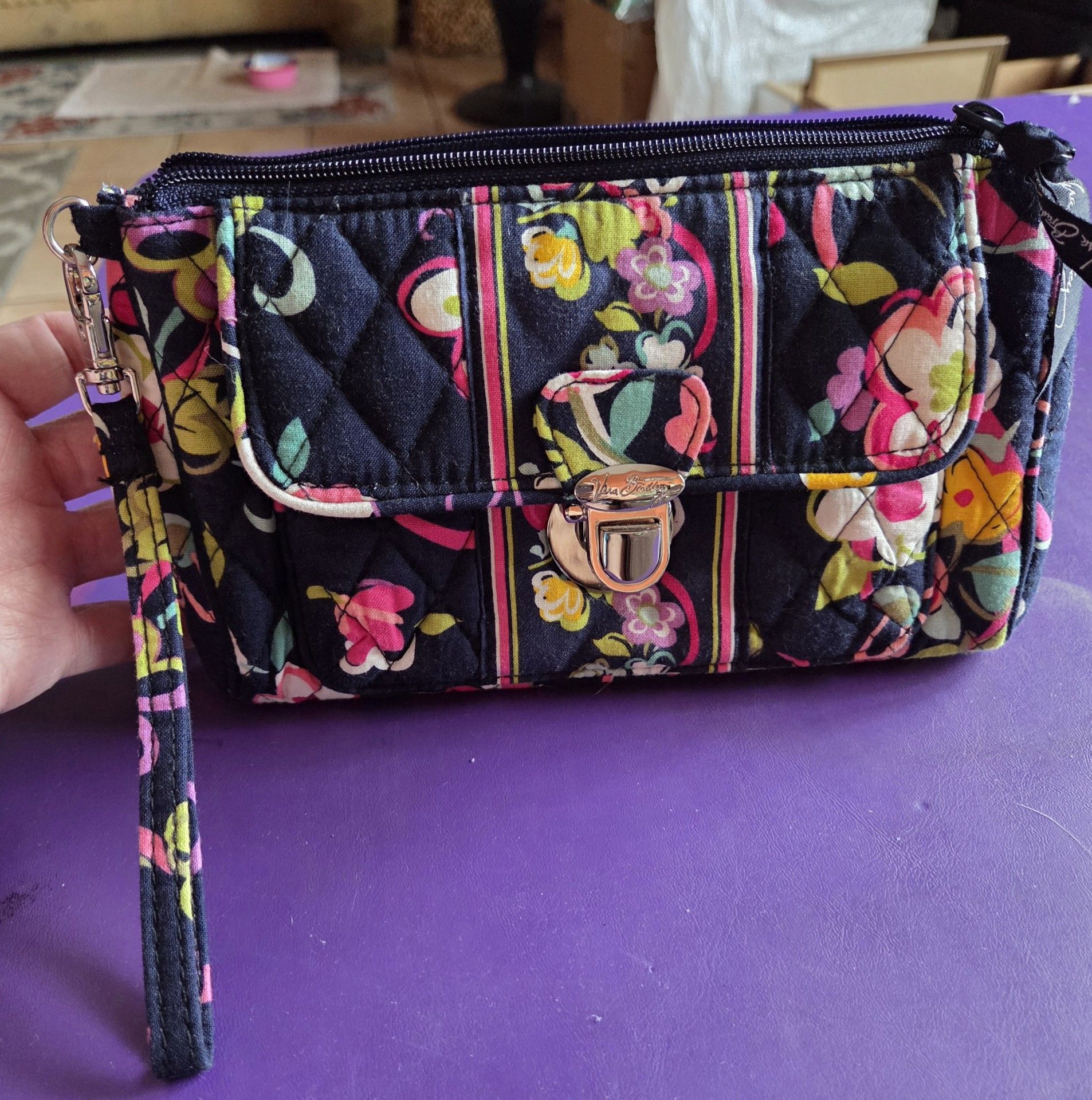 Vera Bradlev Ribbons Clutch