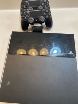 Sony PlayStation 4 Console with Controller