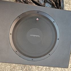 Rockford Fosgate Punch P300-12

 I