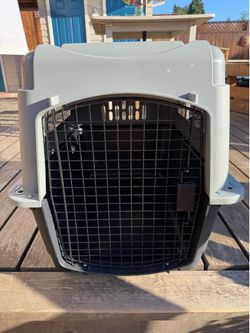 Petmate Ultra Vari Dog Kennel- 32”