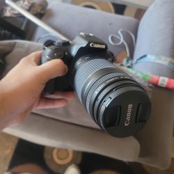 Canon T6