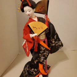 oriental doll Show Case