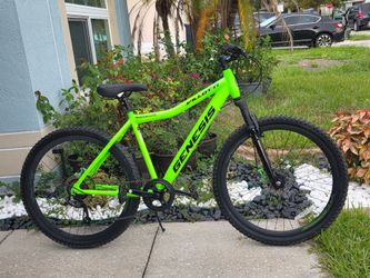 🚴‍♂️ Genesis Villotti – 27.5" Mountain Bike – Large Frame – Like New – $120