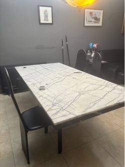 Mable table