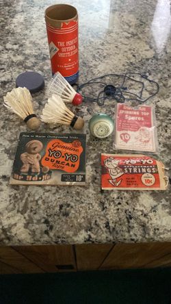 Vintage Duncan Yo‑Yo & Shuttlecock Bundle