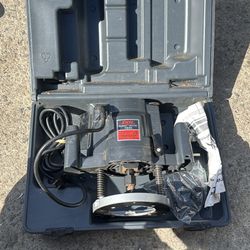 Skil Plunge Router