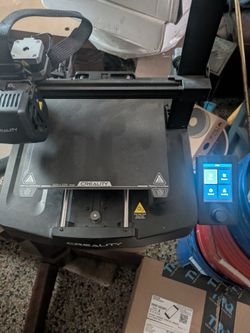 Creality Ender 3 v4 3d printer with 5 spools of filament