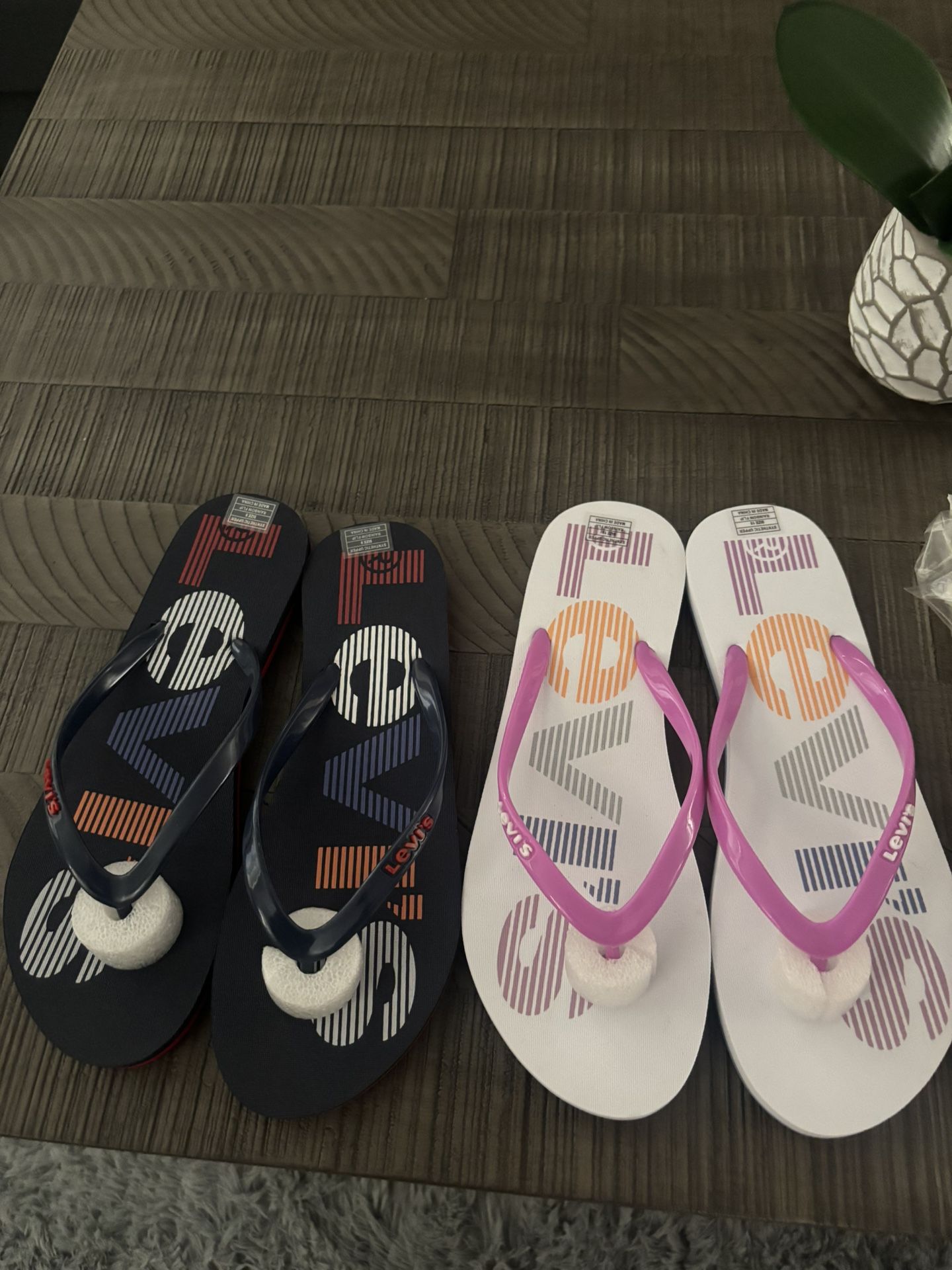 Levi’s Sandals