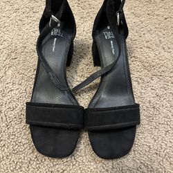 Women’s Size 8 Black Heels 