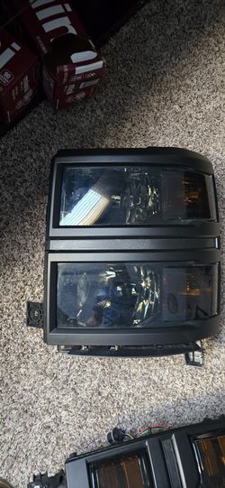 Chevy Silverado Smoked Black Headlights