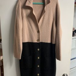 Torrid Size 2 Sweater