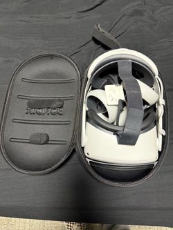 Meta Quest 2 VR Headset with Carrying Case