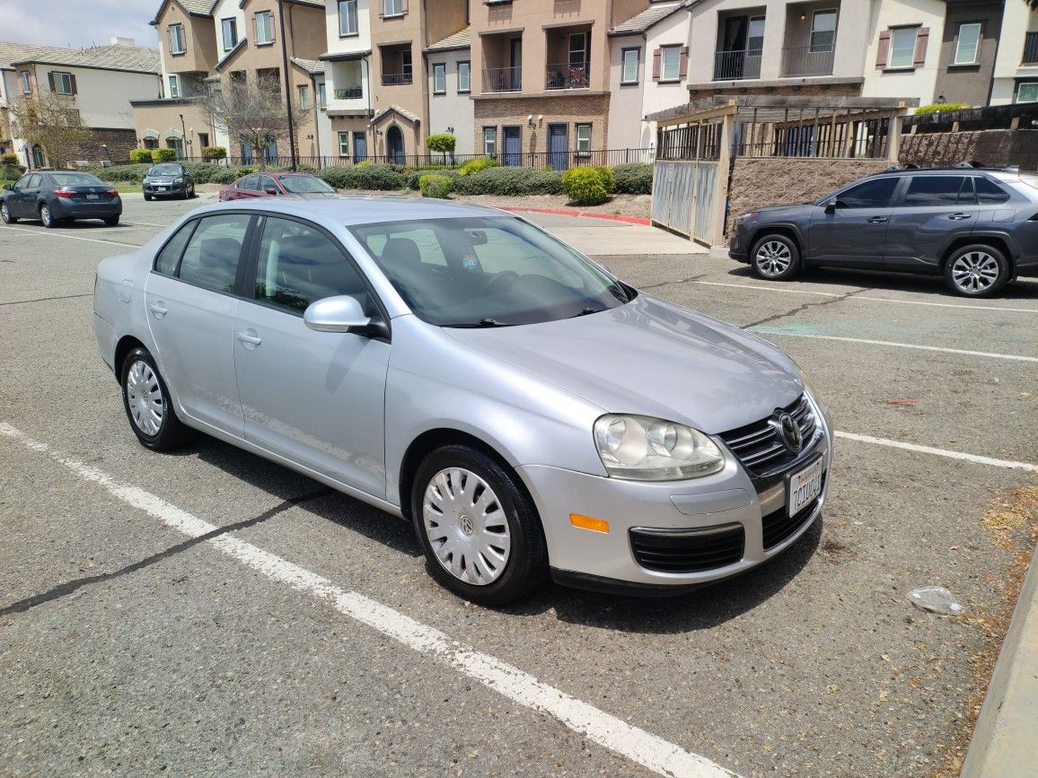 Voliswagen Jetta 2008 Manual Good Conditions 