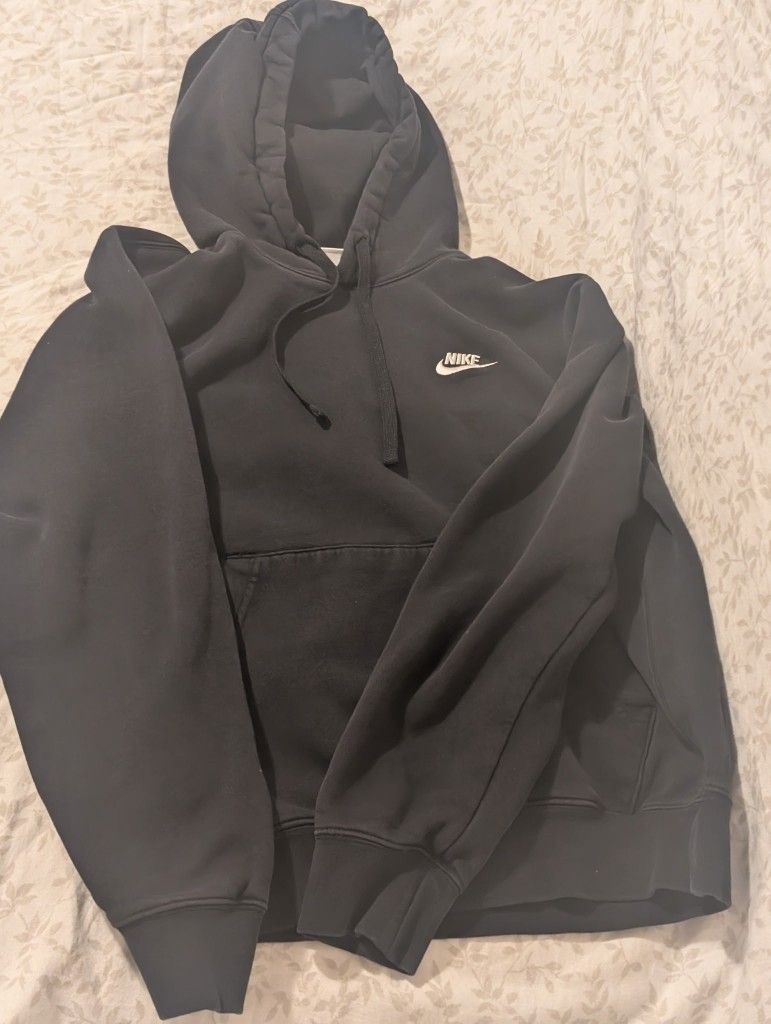Nike Black Hoodie Small (S) | Classic Pullover Sweatshirt Fleece Sportswear