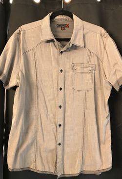 Men’s XL GUESS dress shirt 100% cotton