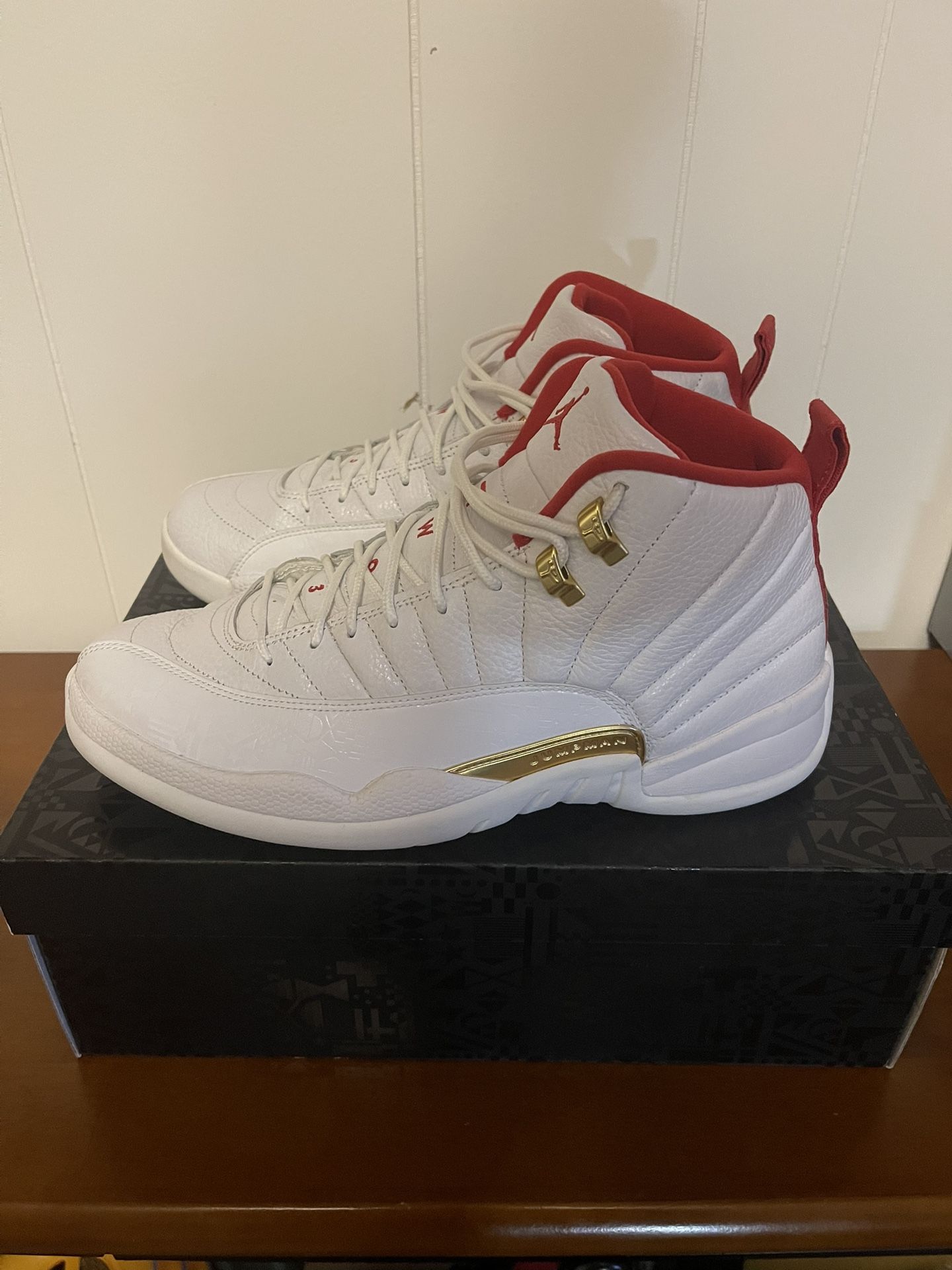 Jordan 12 FIBA