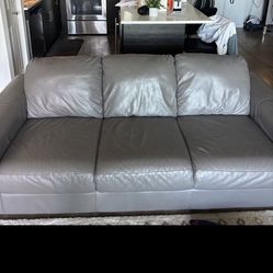 Couch/Sofa 3 Seater
