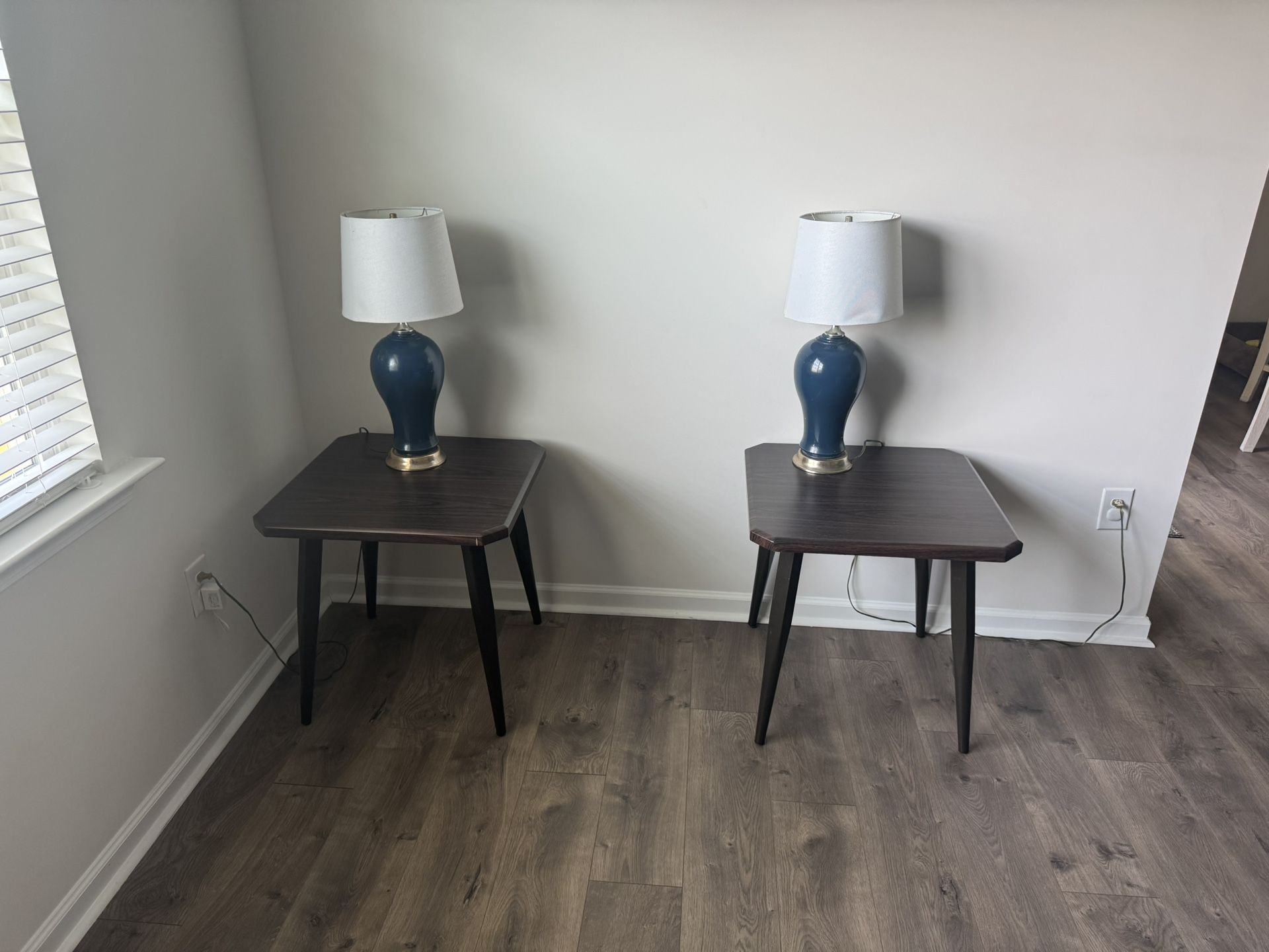 Coffee Table Set With Lamps 