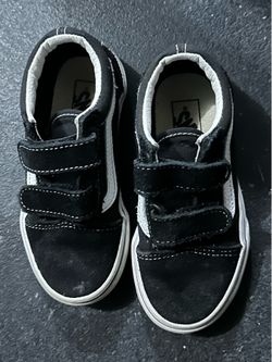 $10 for size 11C Vans shoes