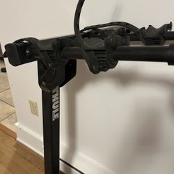 Bike RACK- THULE Tow Mount
