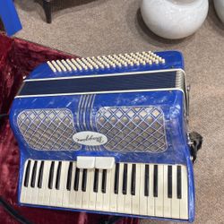 Vintage Maggini Accordion 