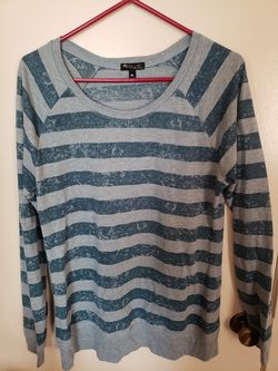 XL ladies PacSun top