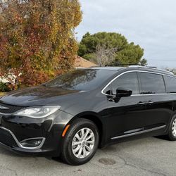 2018 Chrysler Pacifica