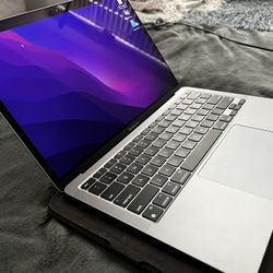 MacBook Air M1 16gb 256m