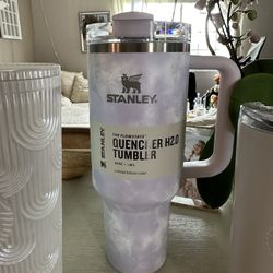 Stanley 40oz Tumbler Wisteria Tie Dye for Sale in Anaheim, CA - OfferUp