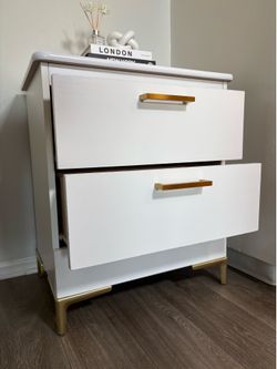 Modern 2 Drawer NightstandW/ Gold accent⚜️