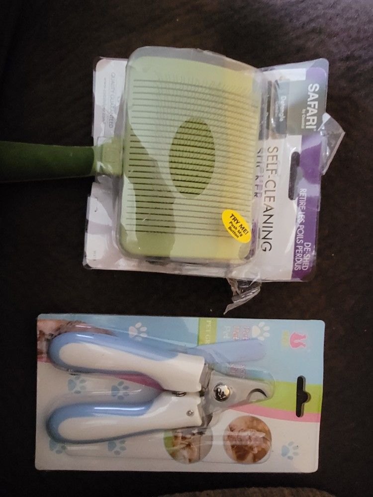 NEW SELF CLEANING DETANGLE DESHED DOG BRUSH & PET GROOMING CLIPPERS, SCISSORS, FILE