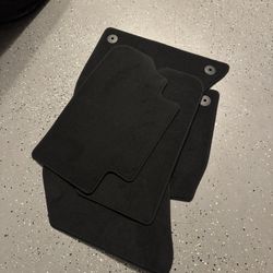 Audi Q5  2025 Mats (Black)