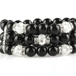 Paparazzi Undeniably Dapper Black Bracelet