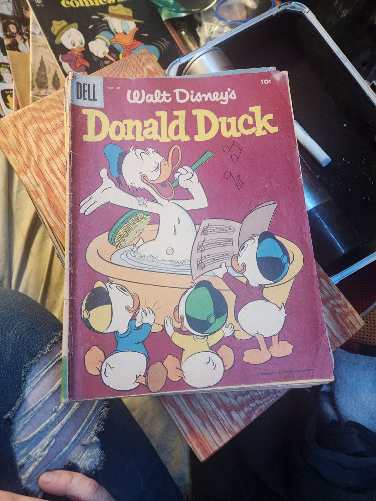 Vintage Walt Disney Comic Books 