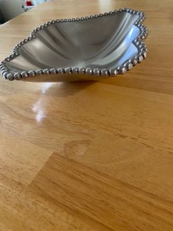 Metal bowl
