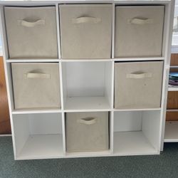 Shelf With 5 Boxes 