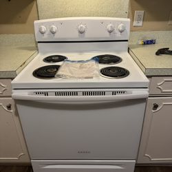  New Amana Electric Oven