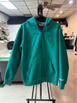 SUPREME WINDSTOPPER ZIP UP HOODED SWEATSHIRT (FW19) SIZE LARGE