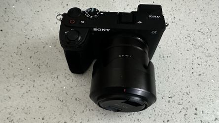 Sony A6700