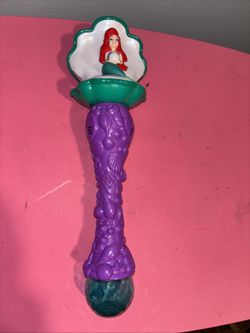 Disney Parks Little Mermaid Ariel Bubble Blower Wand Clam Shell Light Up Musical