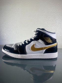 Air Jordan 1 Mid Patent SE 'Black Gold OBO