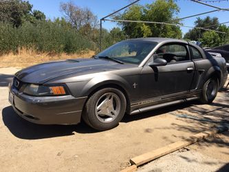 1999 Ford Mustang