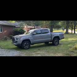 Toyota Tacoma Bed Cover