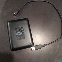 Easystore  3.5  terabyte  external HDD